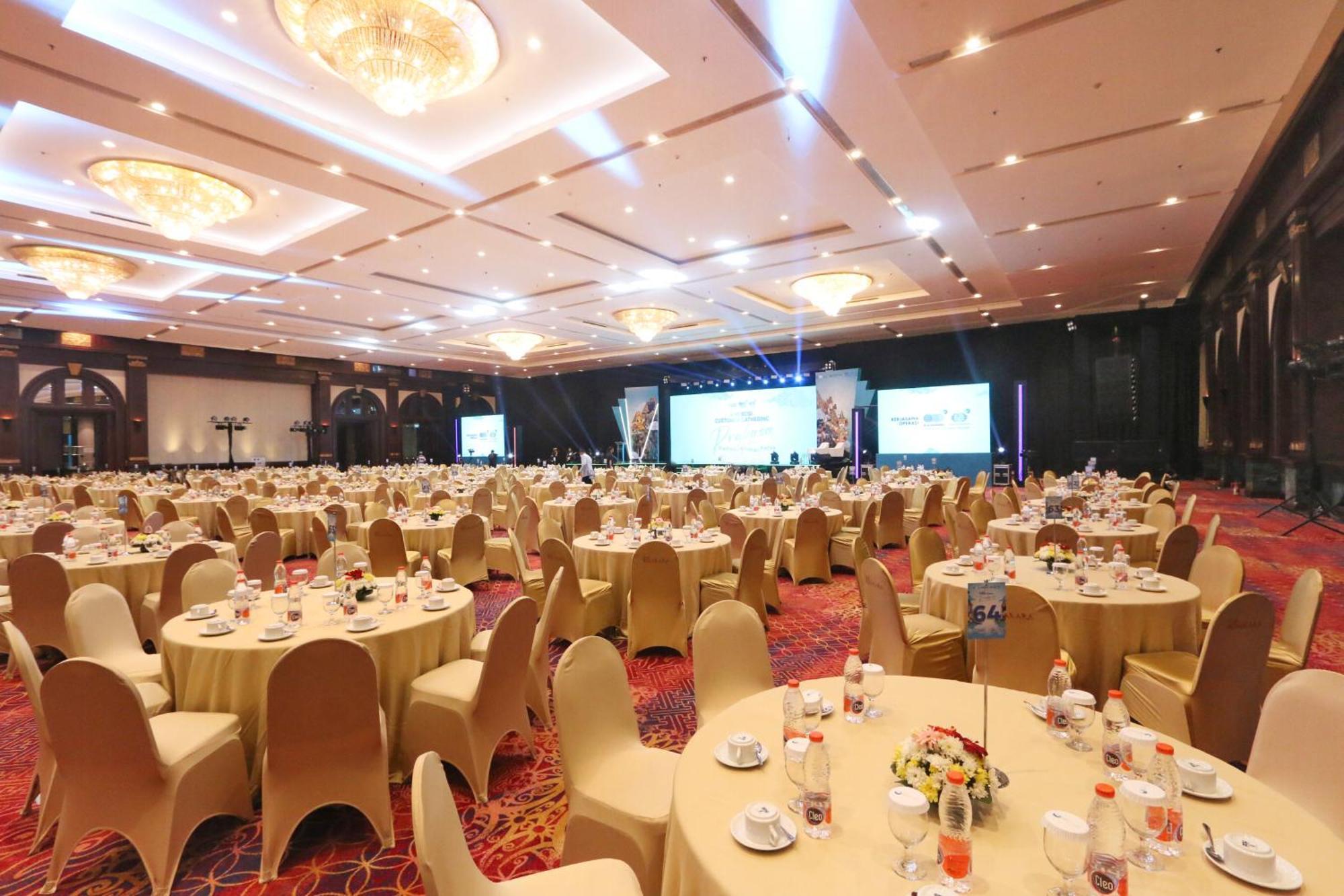 Hotel Bidakara Jakarta Exterior photo